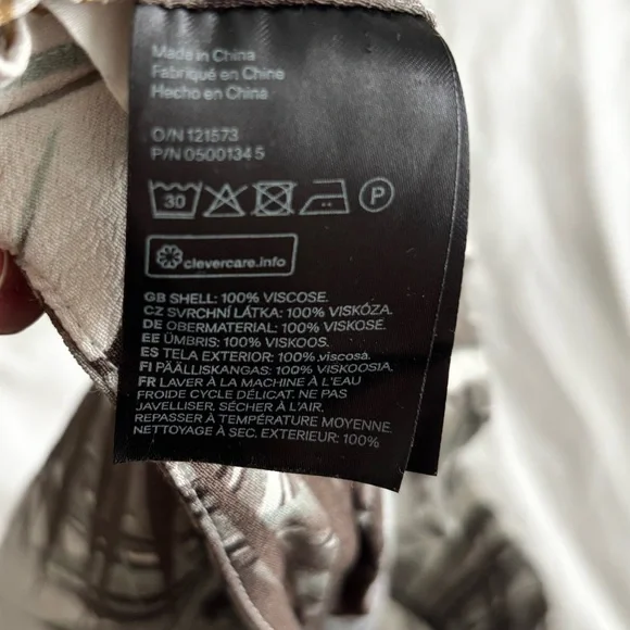 H&M PRINTED MAXI SKIRT - Picture 10 of 12